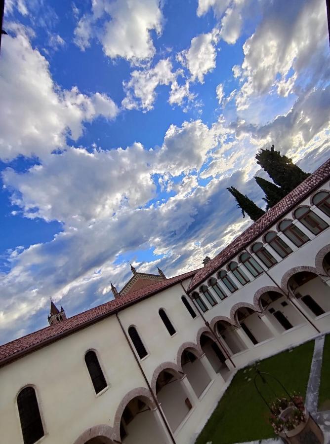 Domus San Bernardino Bed & Breakfast Verona Exterior photo